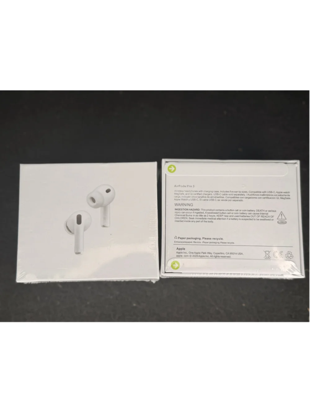 Unisex Airpods Pro 3 Headphones One Size White